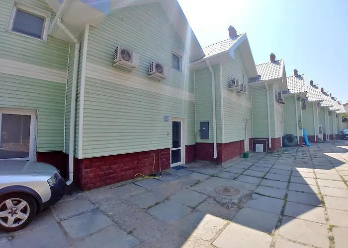 Котедж На Приватному Пляжі - Совіньйон Одеса * Odesa