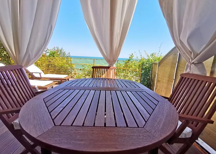 Котедж На Приватному Пляжі - Совіньйон Одеса Holiday home