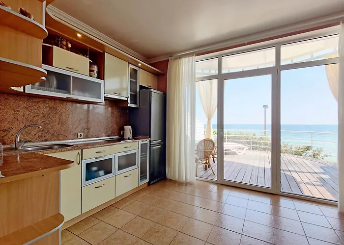 Котедж На Приватному Пляжі - Совіньйон Одеса Holiday home Odesa