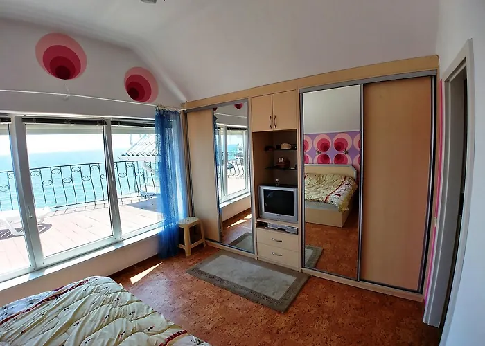 Котедж На Приватному Пляжі - Совіньйон Одеса Holiday home