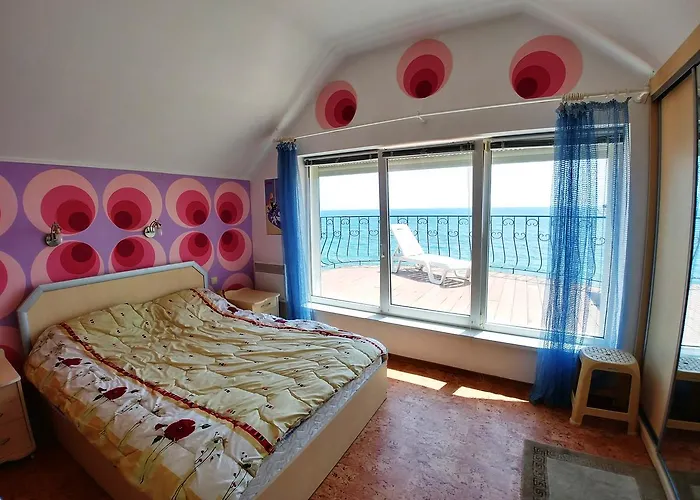 Котедж На Приватному Пляжі - Совіньйон Одеса Hébergement de vacances